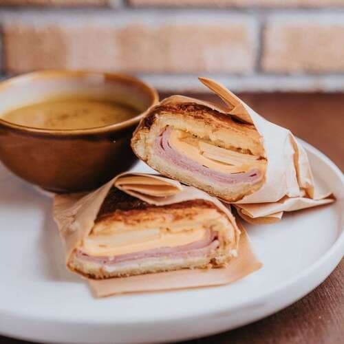 Ham & Cheese Croissant