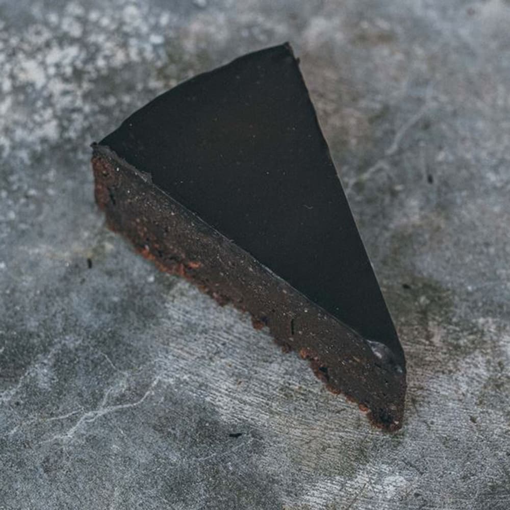 F/L Chocolate Cake