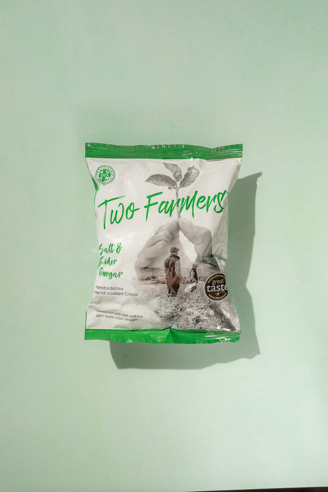 Salt & cider vinegar  Two Farmers crisps 40gr