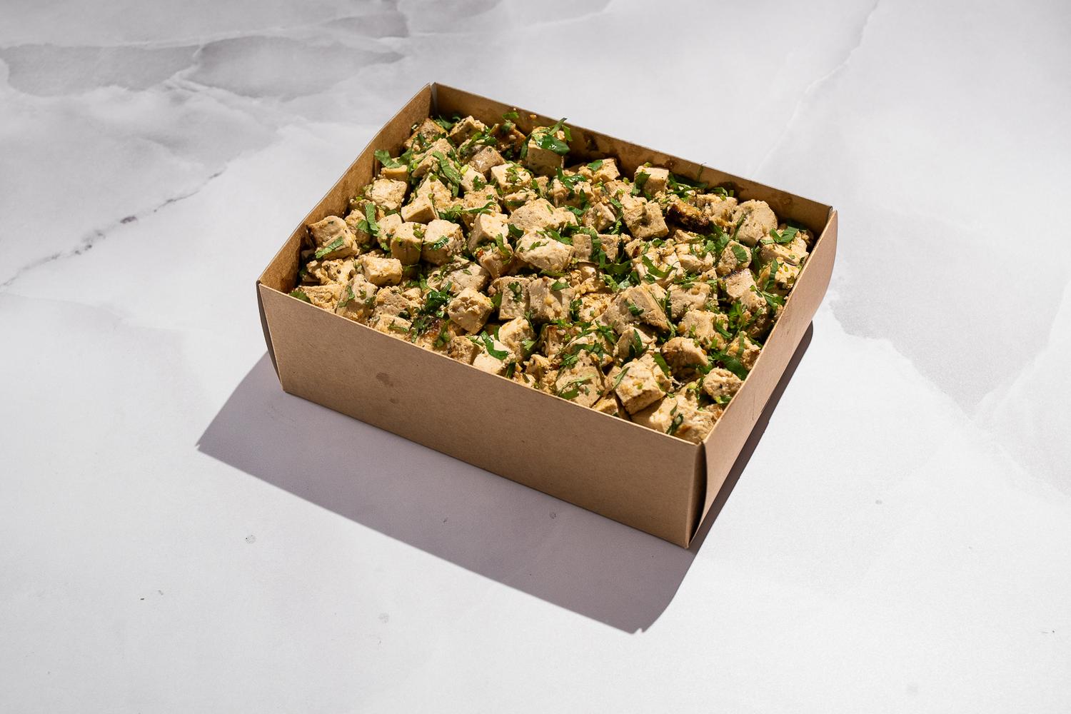 Sweet chilli tofu cubes