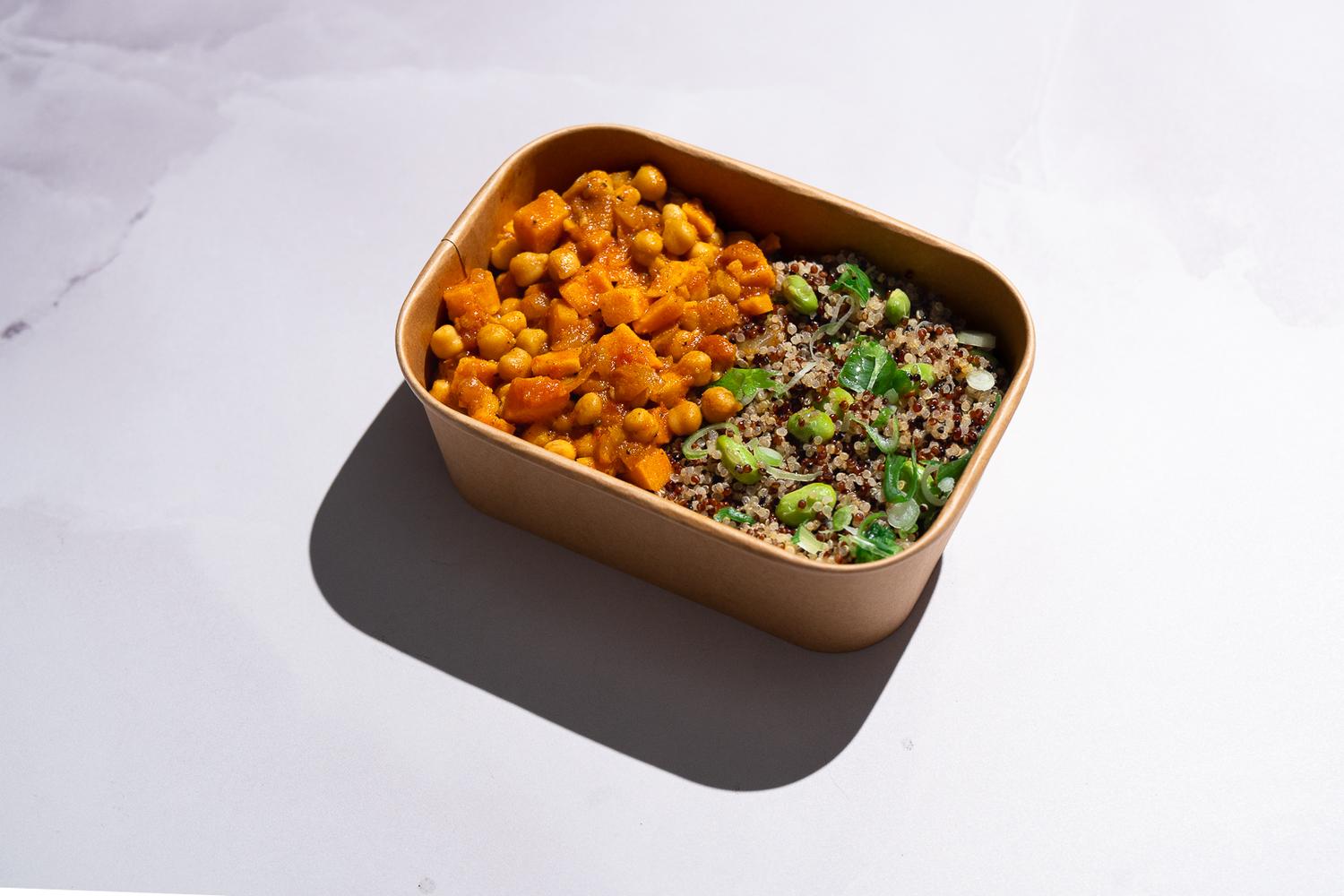 Quinoa + chickpea curry box