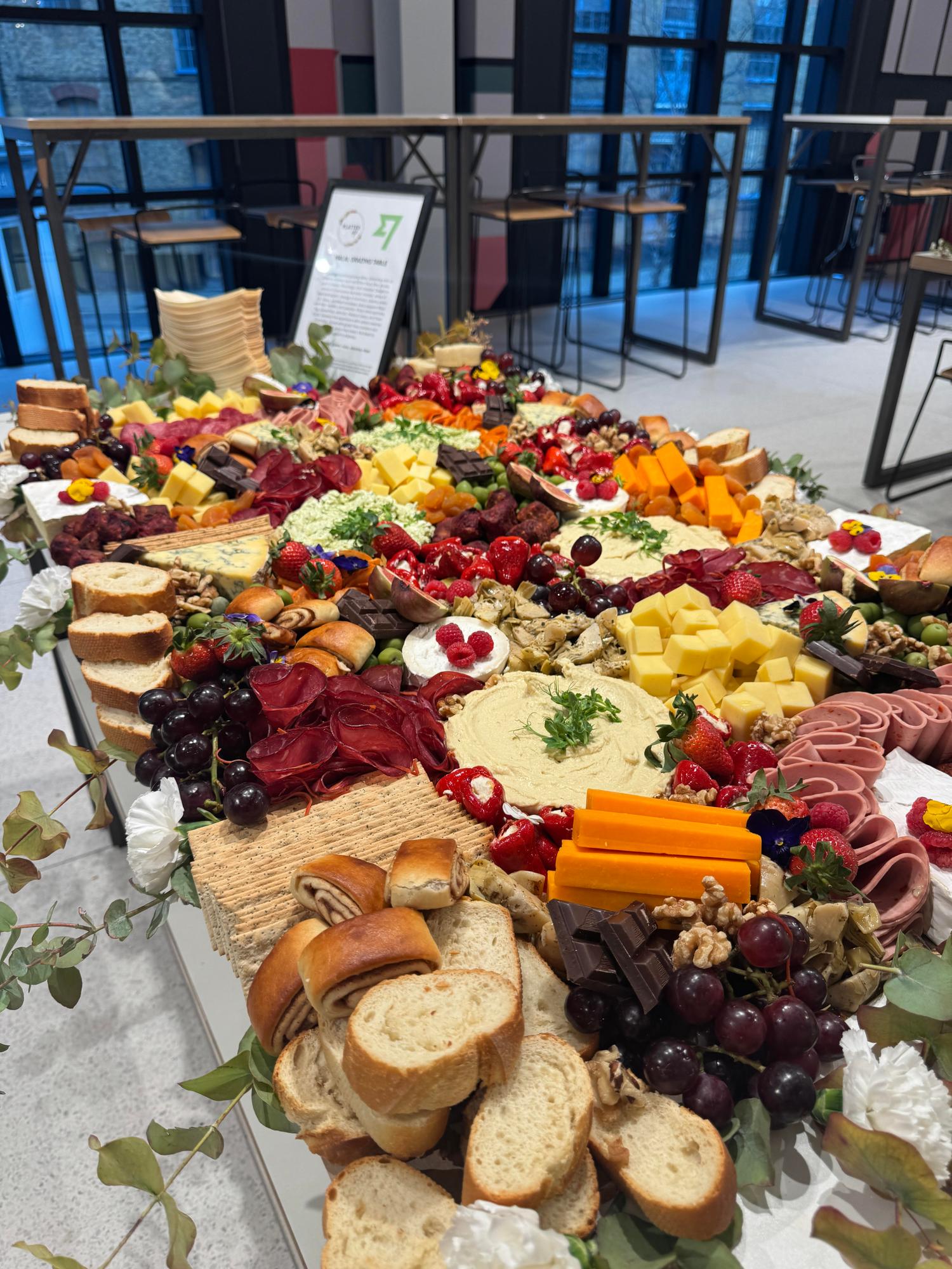 Small Pork-free Charcuterie Grazing Platter