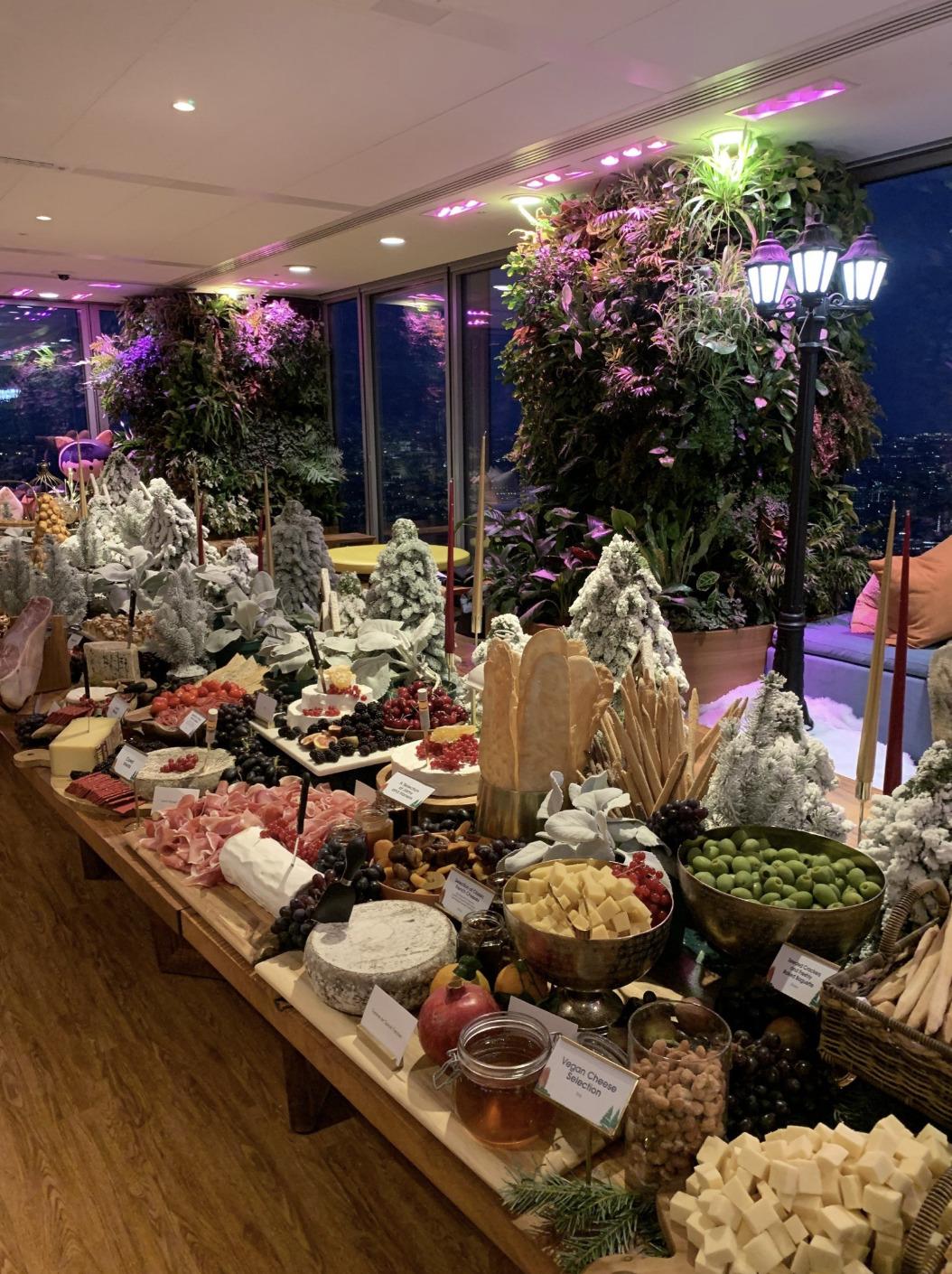 Cold Christmas Lunch Pop-Up Table - 60 guests