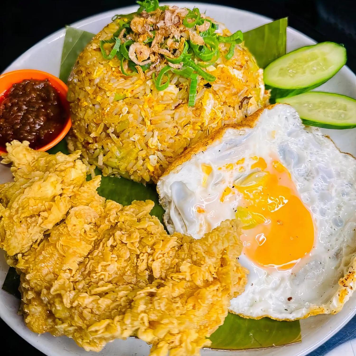 Kampung Fried Rice (Spicy)