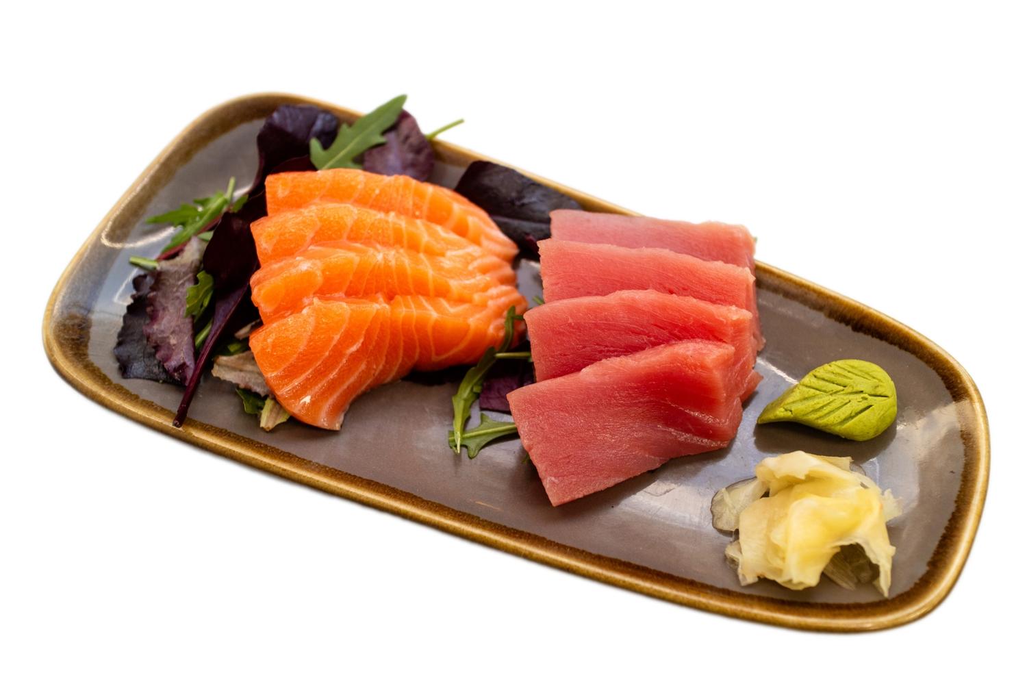 Salmon and Tuna Sashimi Set (8pcs)