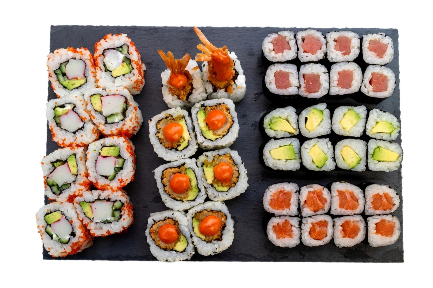 Uramaki and Hosomaki Set (40pcs)