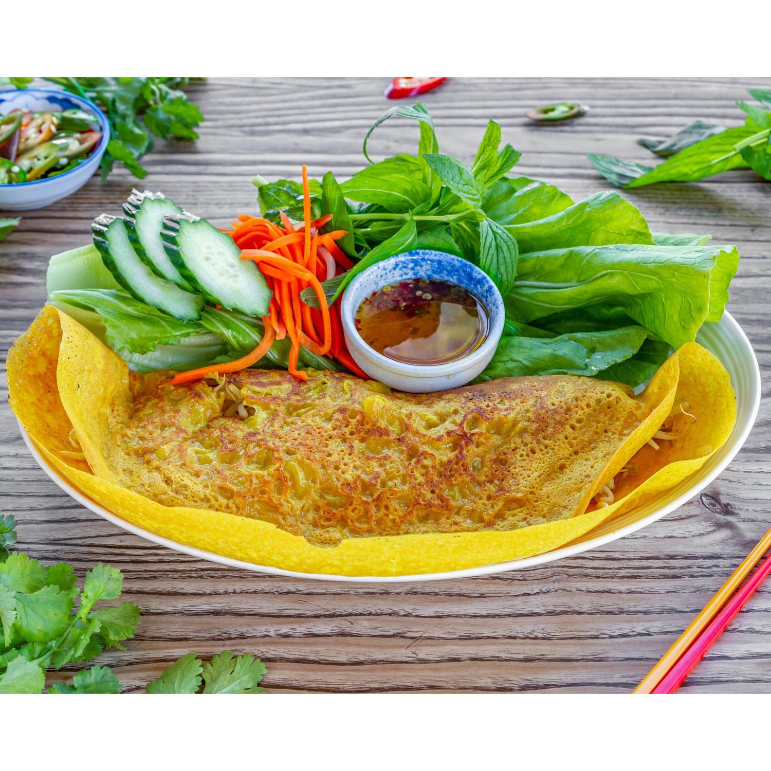 Vietnamese Savoury Crepes | Bánh Xèo