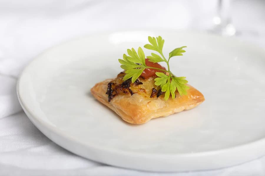 Petite Leek, Gruyere & Chervil Galette (60pcs)