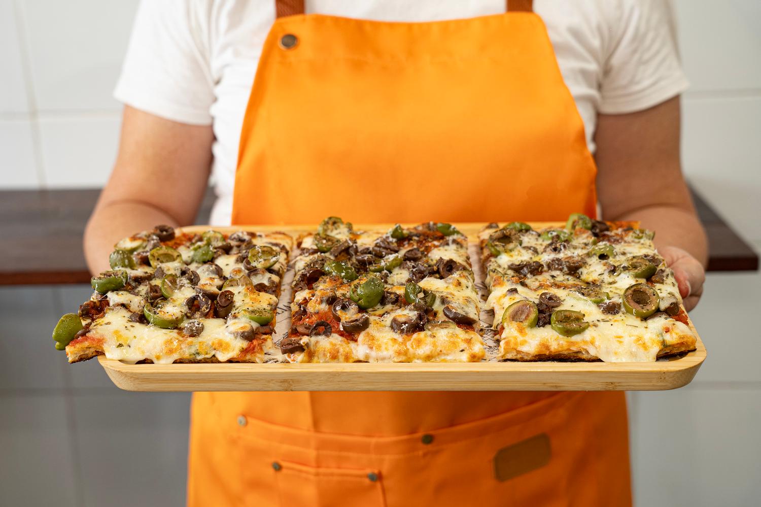 Olive Neapolitan Pizza