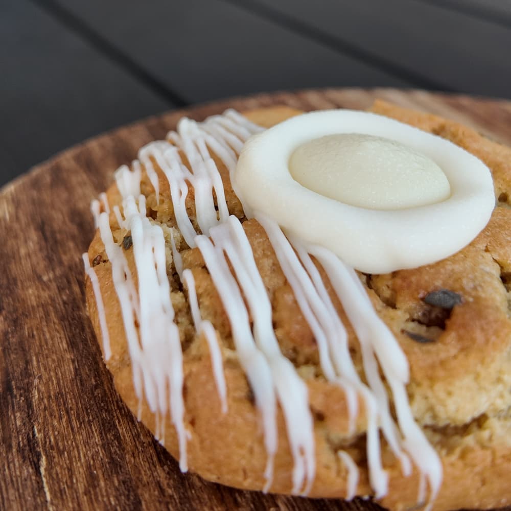 Chunky Cookie Lemon Myrtle & Macadamia