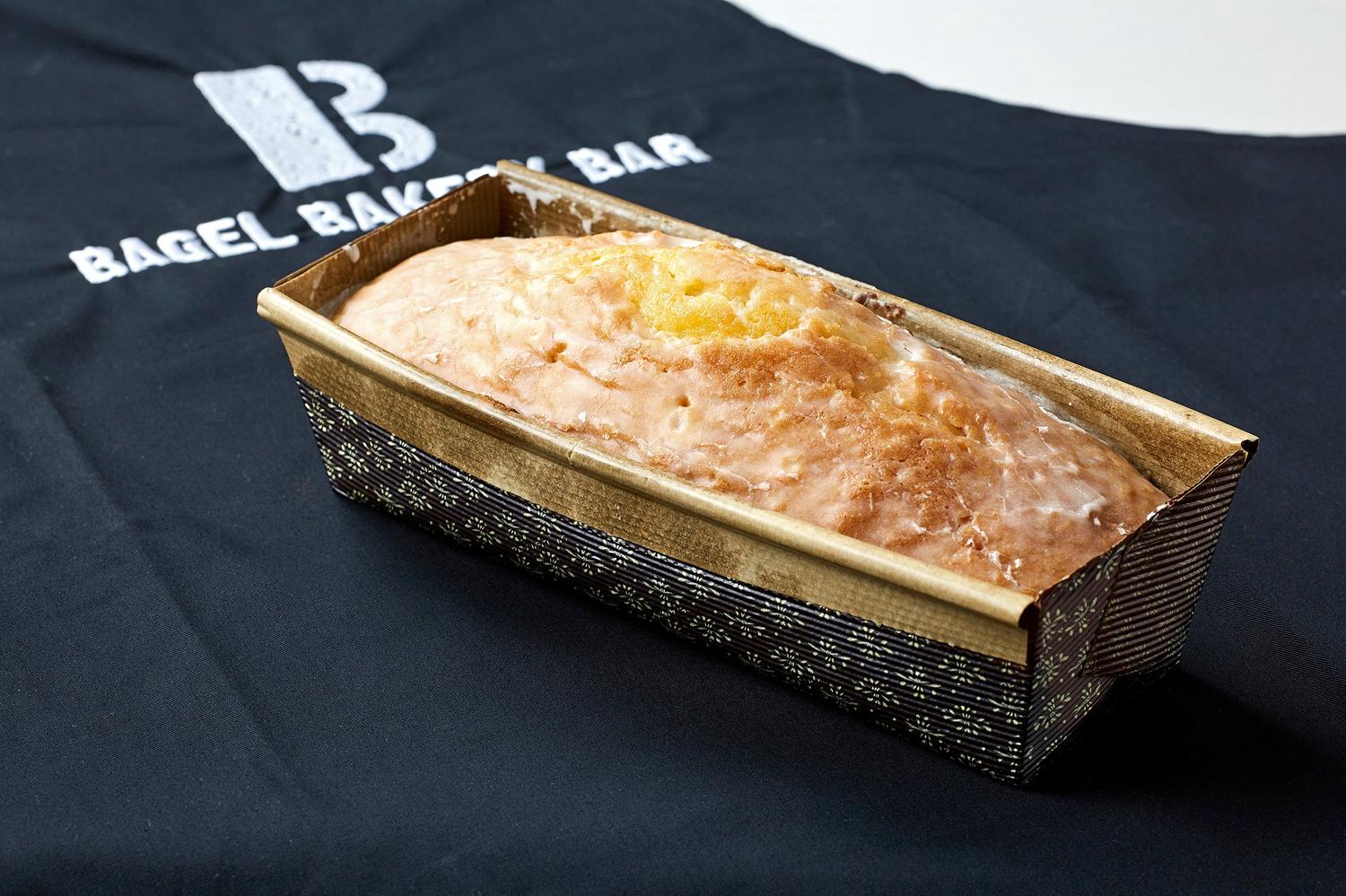 Lemon Drizzle Cake (Family Size)