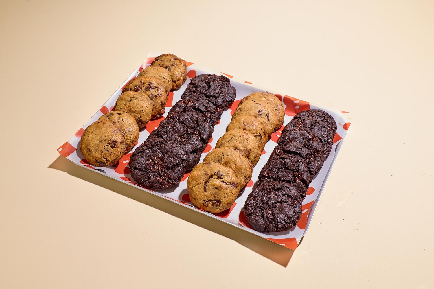 NEW! Chocolate Duo Cookie Platter