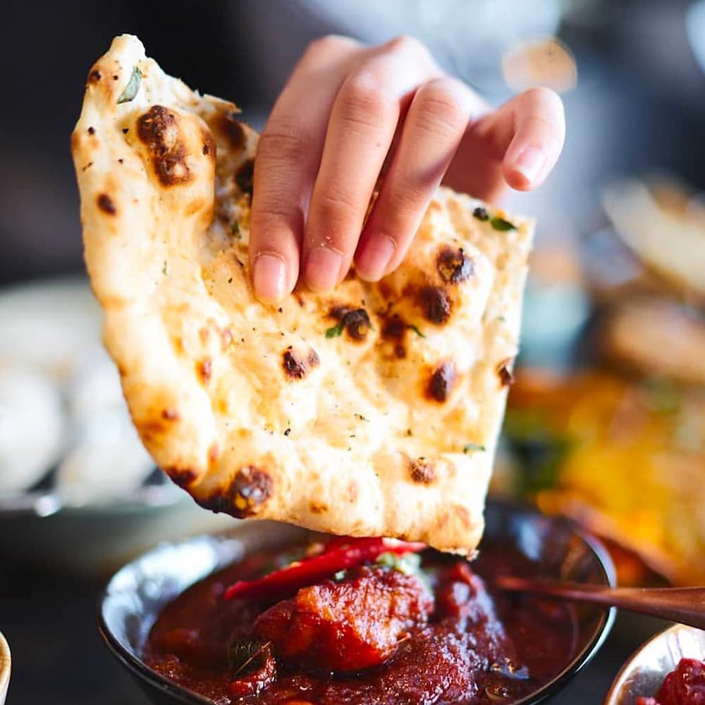 Butter Naan | 16 Pieces