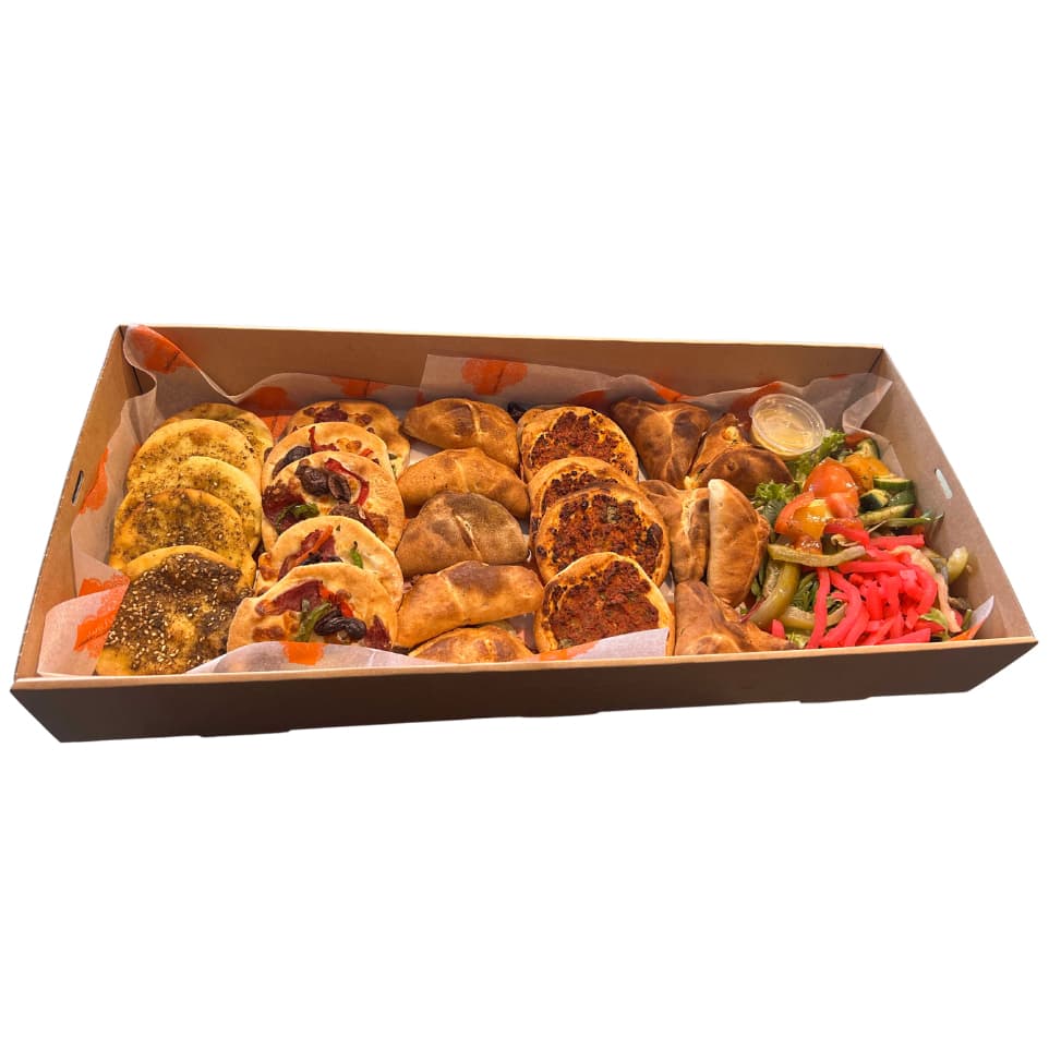 Mini Manakeesh Platter