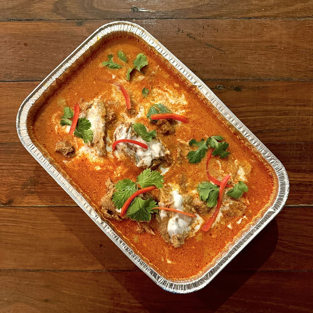 Slow Cooked Massaman Beef (Large)