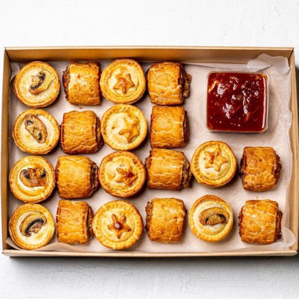 Gluten Free Pies and Rolls (Platter of 15 Pieces)