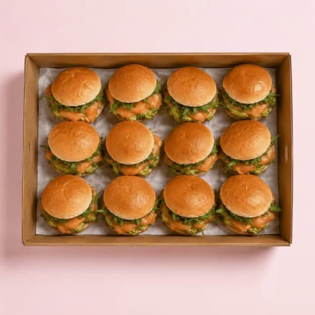 Smoked Salmon & Avo Breakfast Slider Box (6pcs)