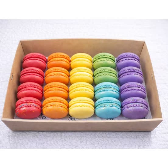 Assorted Macarons Box (6pcs)
