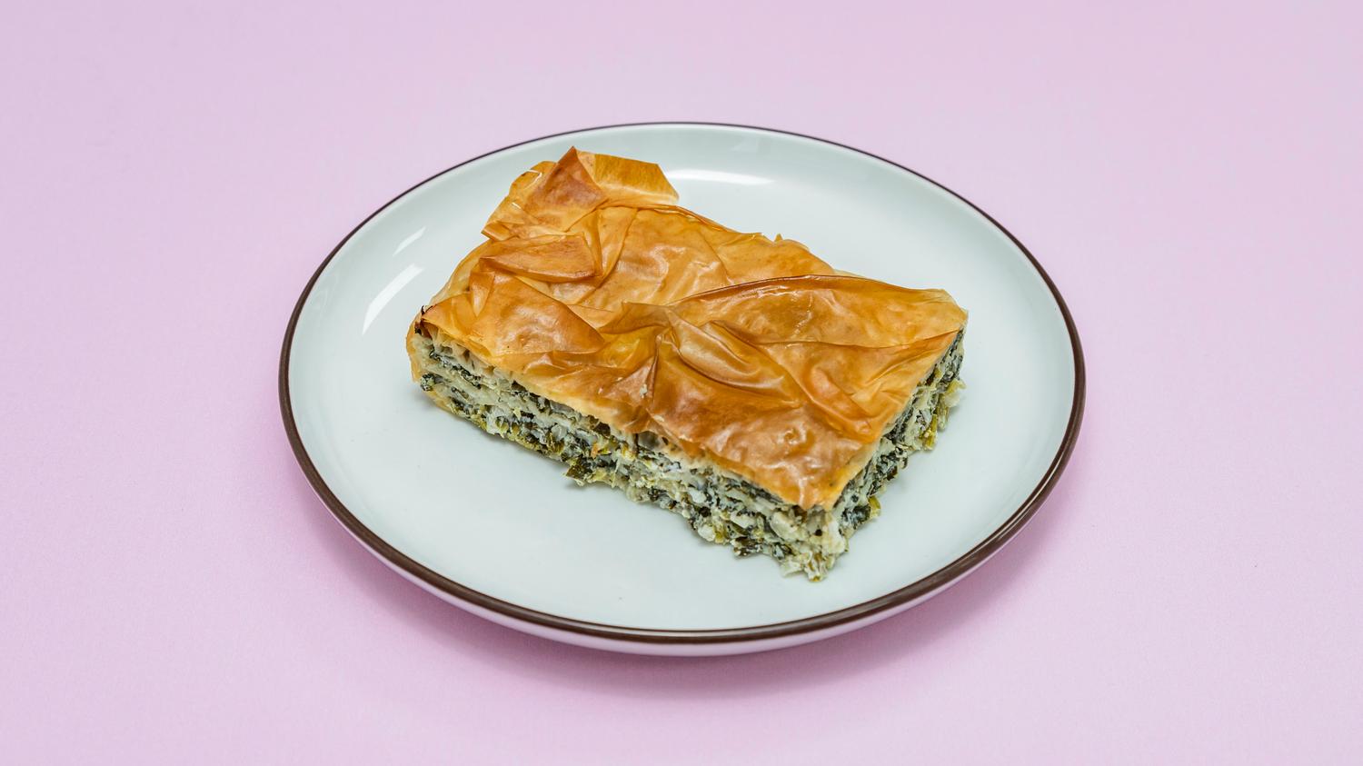 Spinach, feta and herbs pie - Spanakopita
