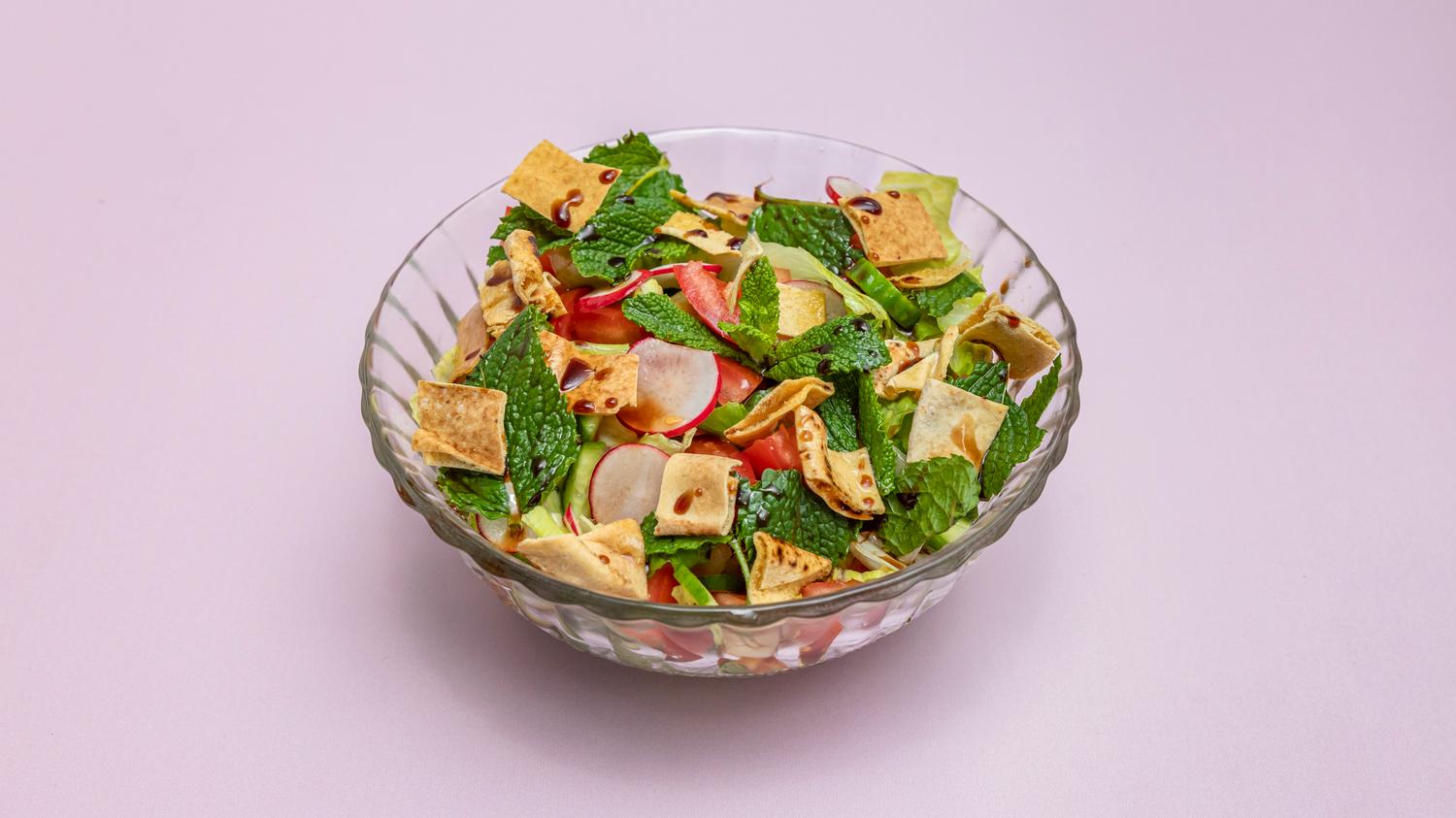 Fattoush salad 