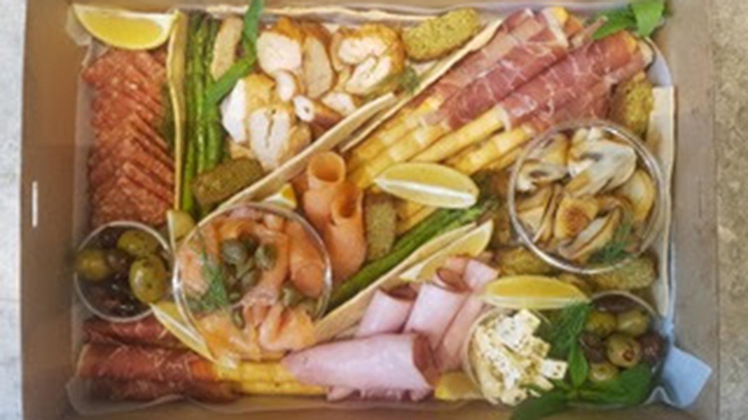 93770 Charcuterie (Regular Platter)