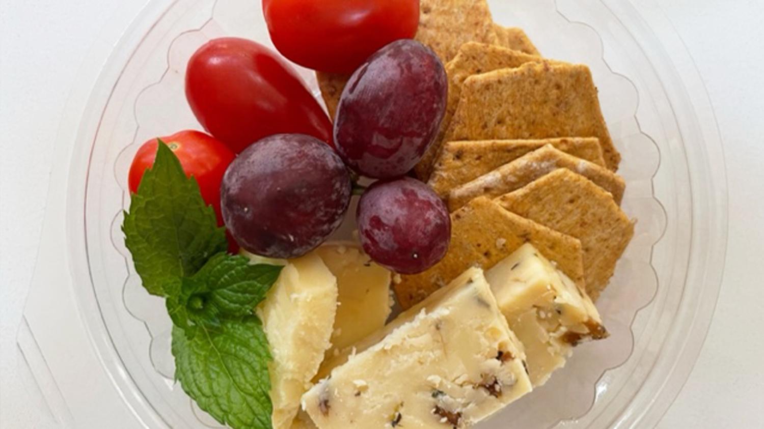 97072 Individual Cheese and Cracker Snack