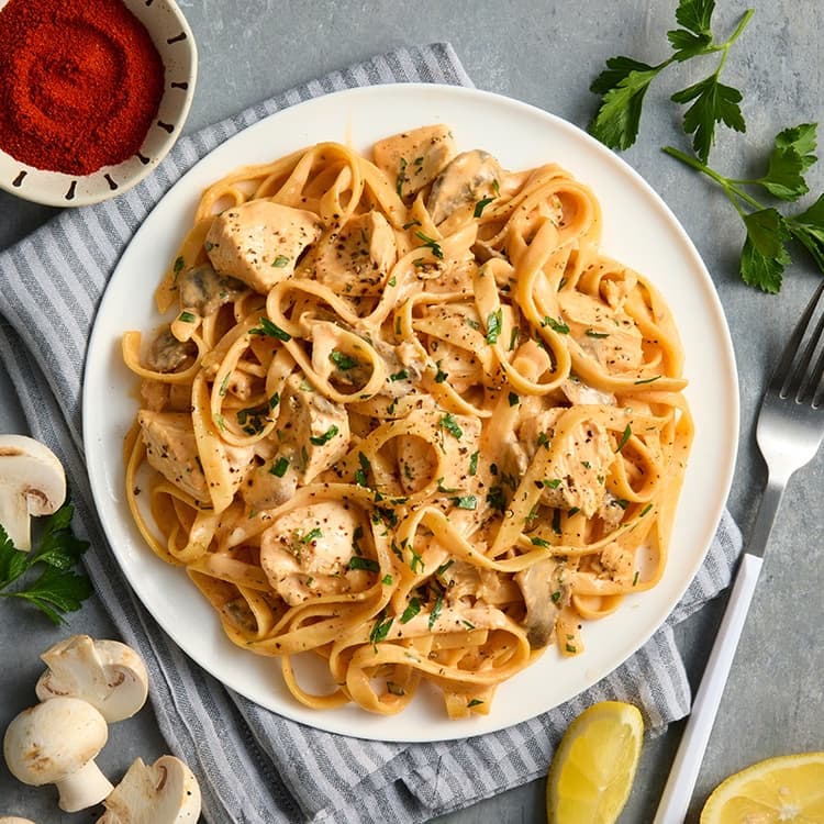 S4014MYMC Creamy Chicken Stroganoff Fettucc, 385g