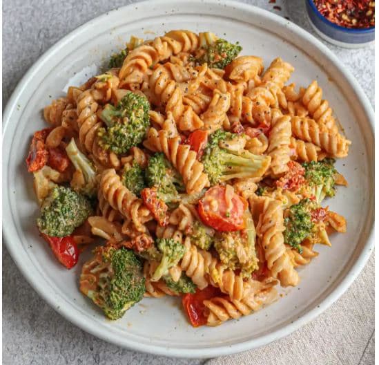 Tomato, Broccoli and Pepper Pasta