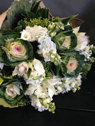 69609 Soft Toned Posy