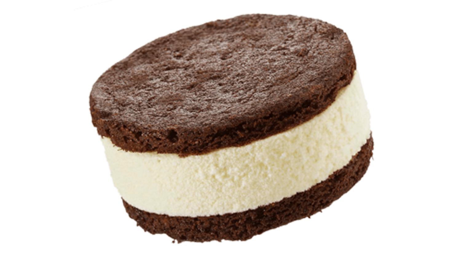Oat Milk Vanilla Choc-Chip  Ice Cream Sandwich