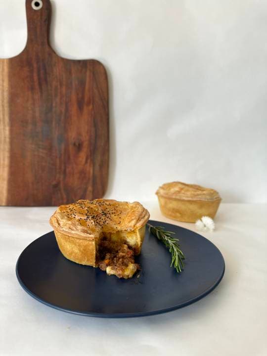 Gourmet Savoury Pies (Large)