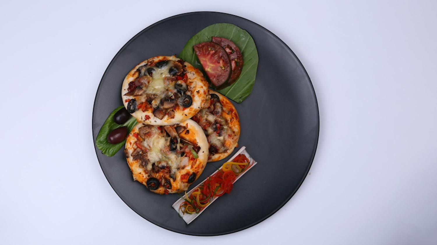 Mini Vegetarian Pizza