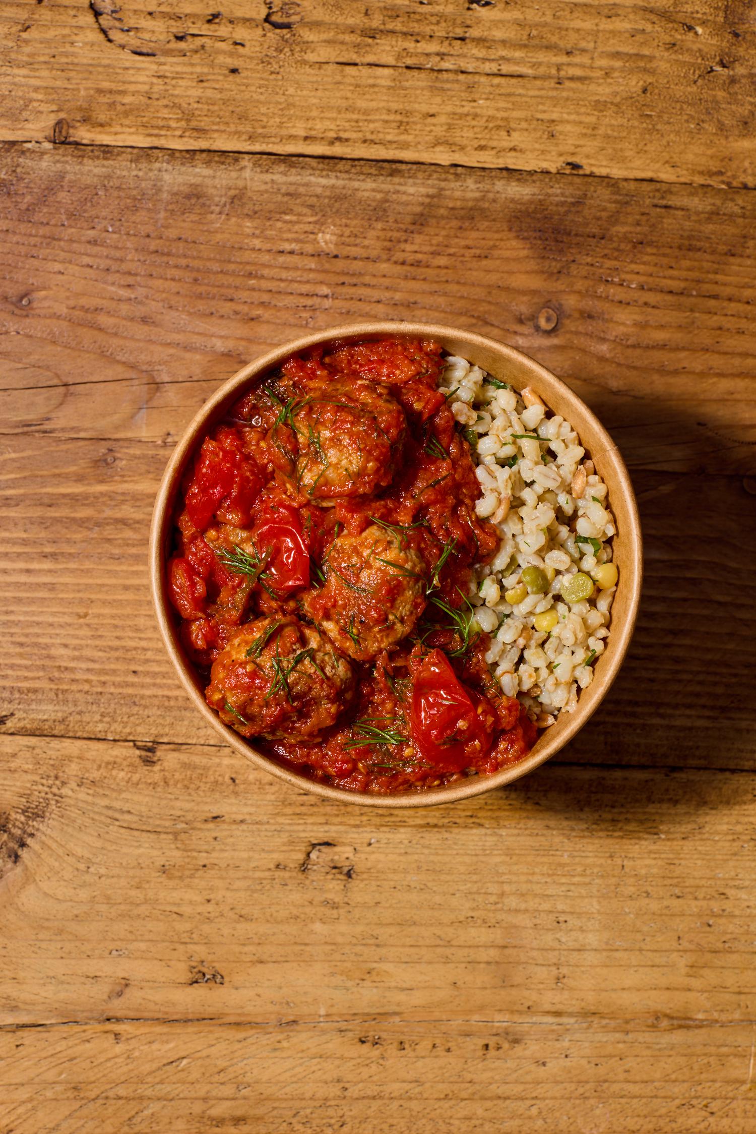 Meatballs & Winter Roast Tomato Sauce