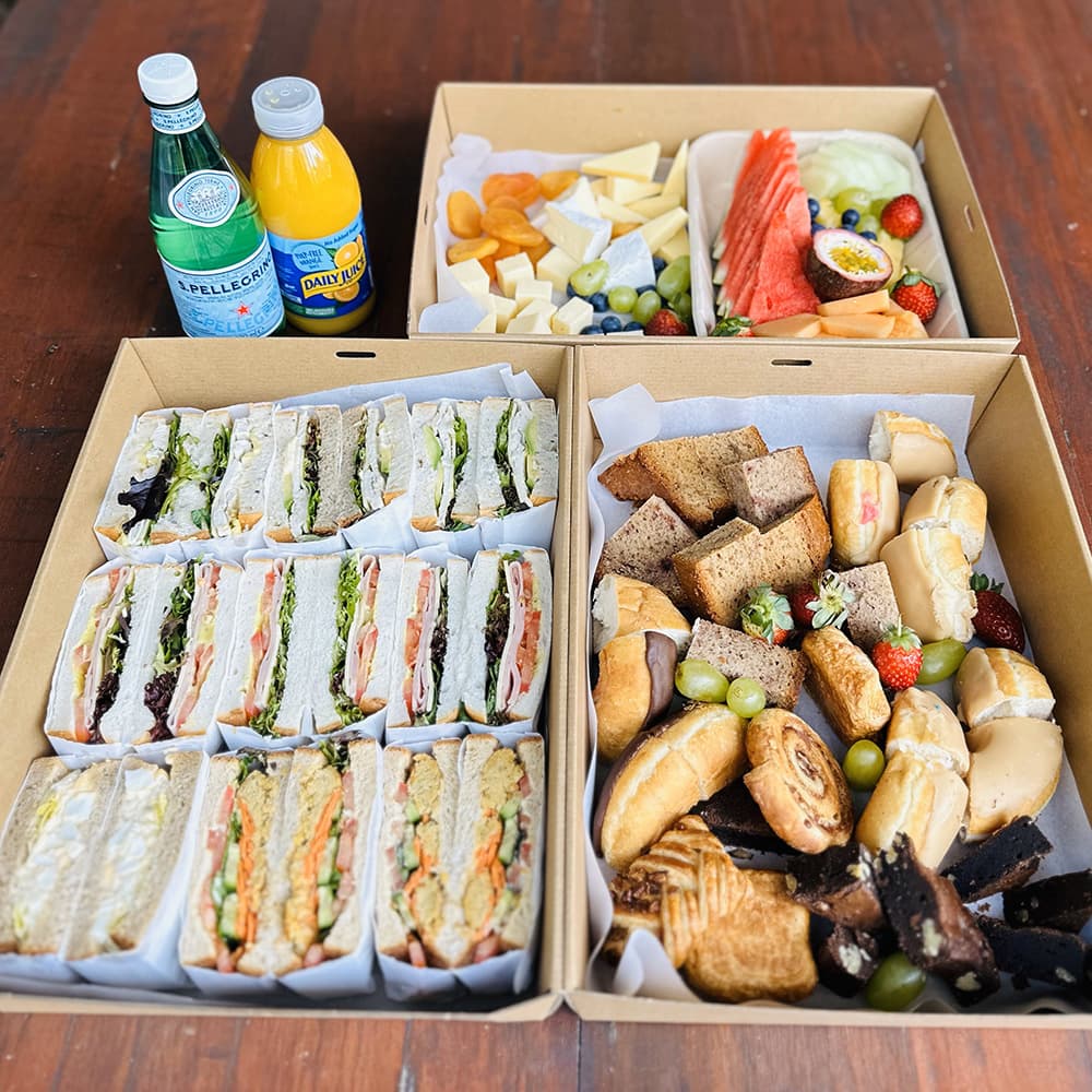 Deluxe Lunch Package