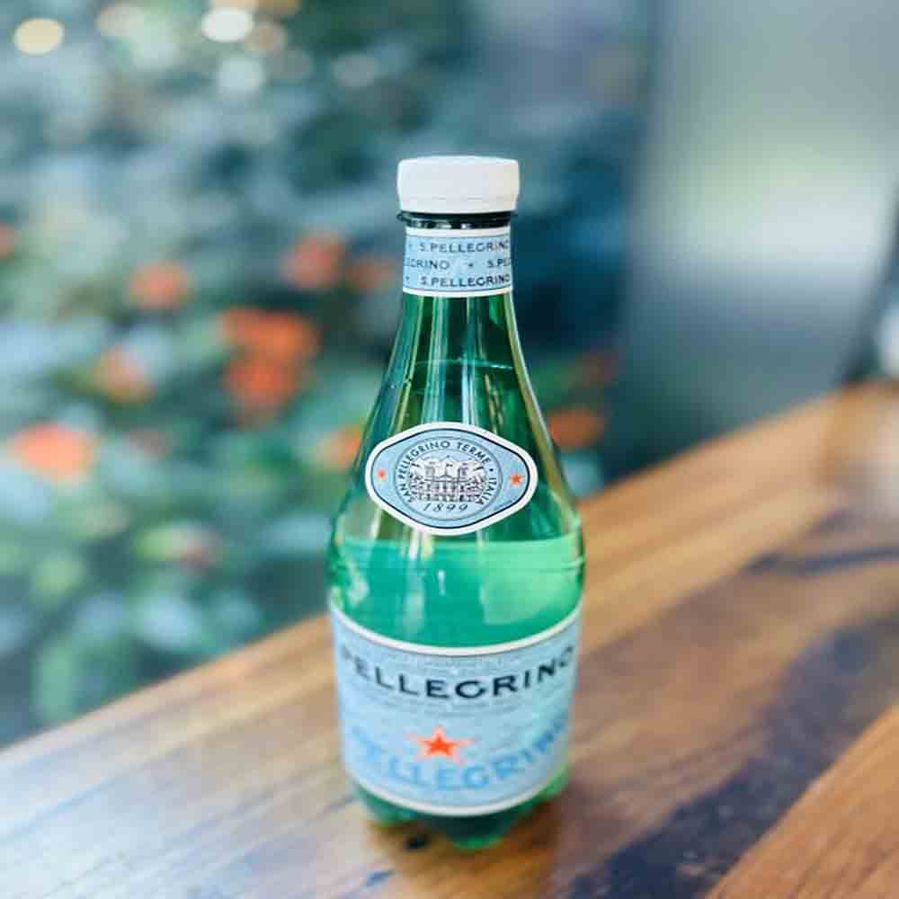 San Pellegrino Natural Sparkling Water (1L)