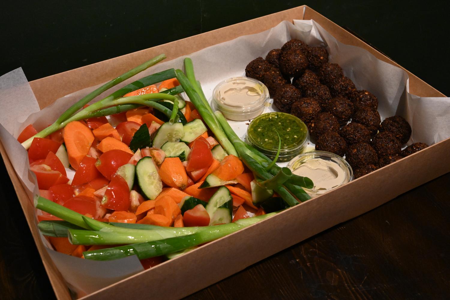 OUT-OF-THE-PITA: Falafel and Crudite Box