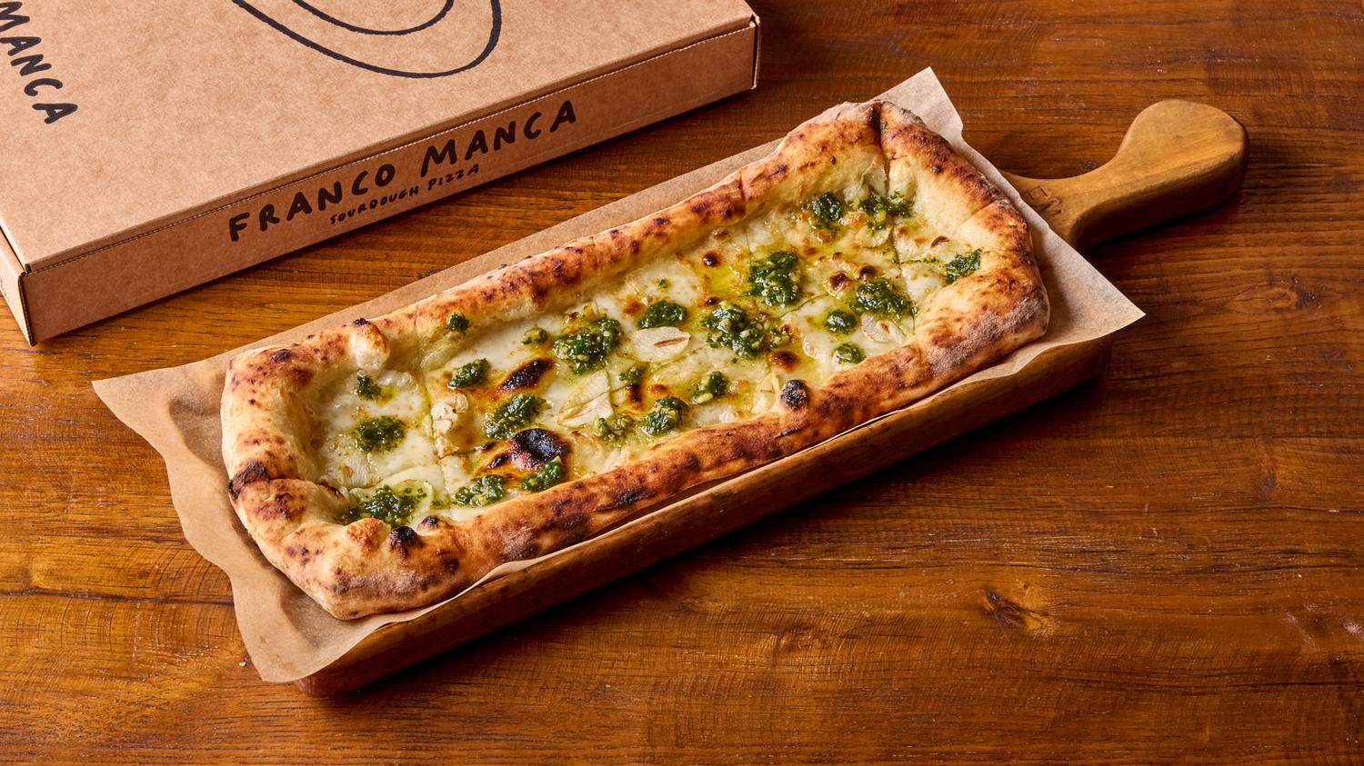 Garlic Bread with Pesto and Mozzarella