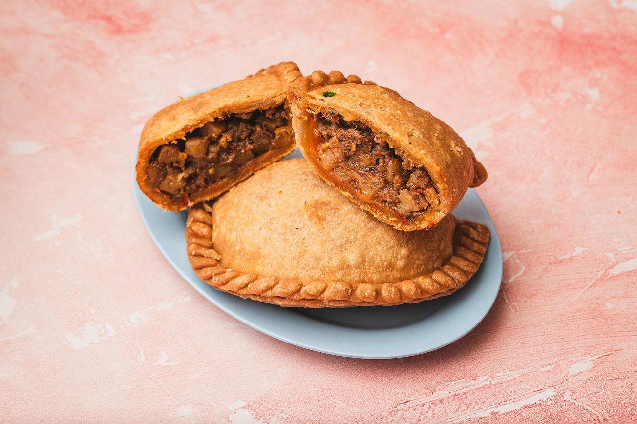 Beef Rendang Puff x 1