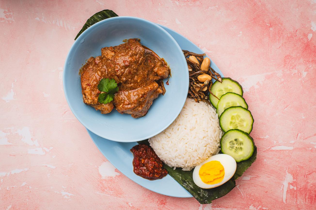 Nasi Lemak with Chicken Rendang