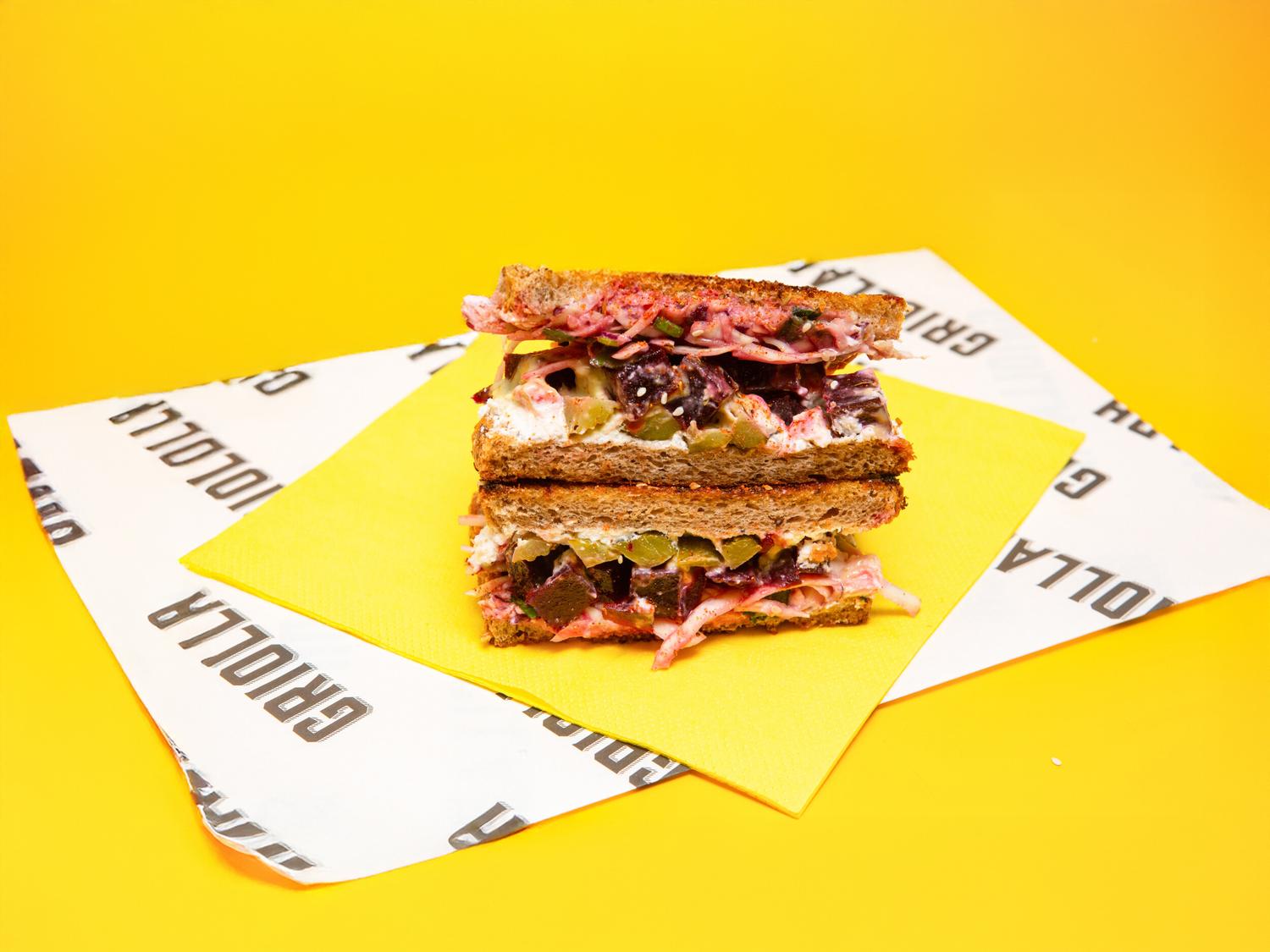 Fresh Beet Toastie