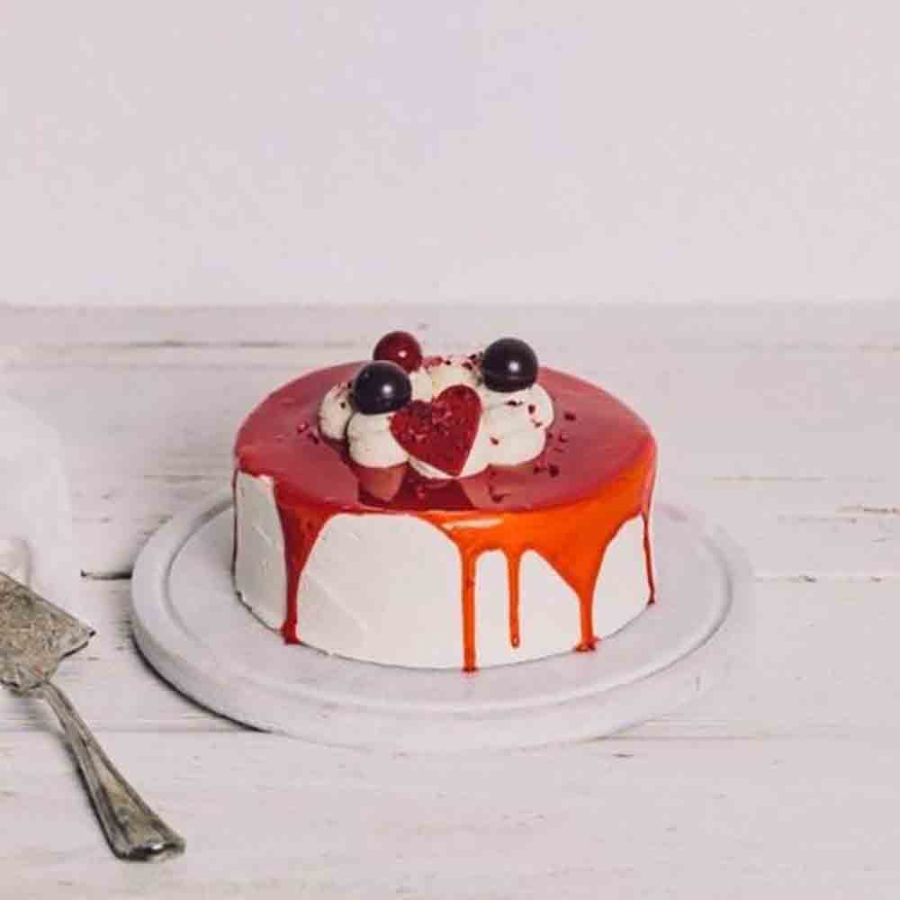 Red Velvet Deluxe Cake