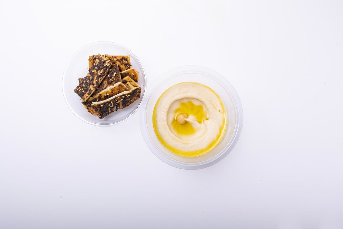 Hummus and Crackers