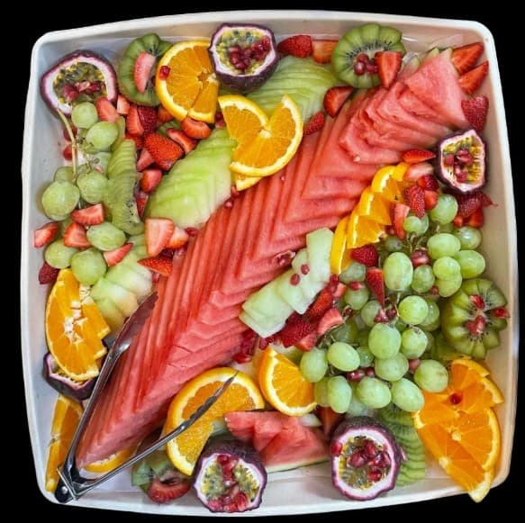 Seasonal Fresh Fruit (3pcs)