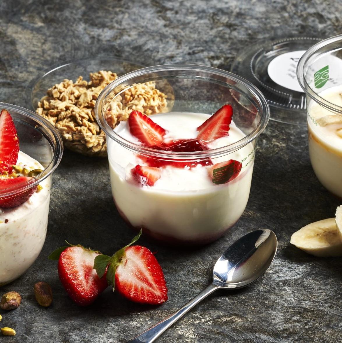 Strawberry Compote Yoghurt w/ Granola