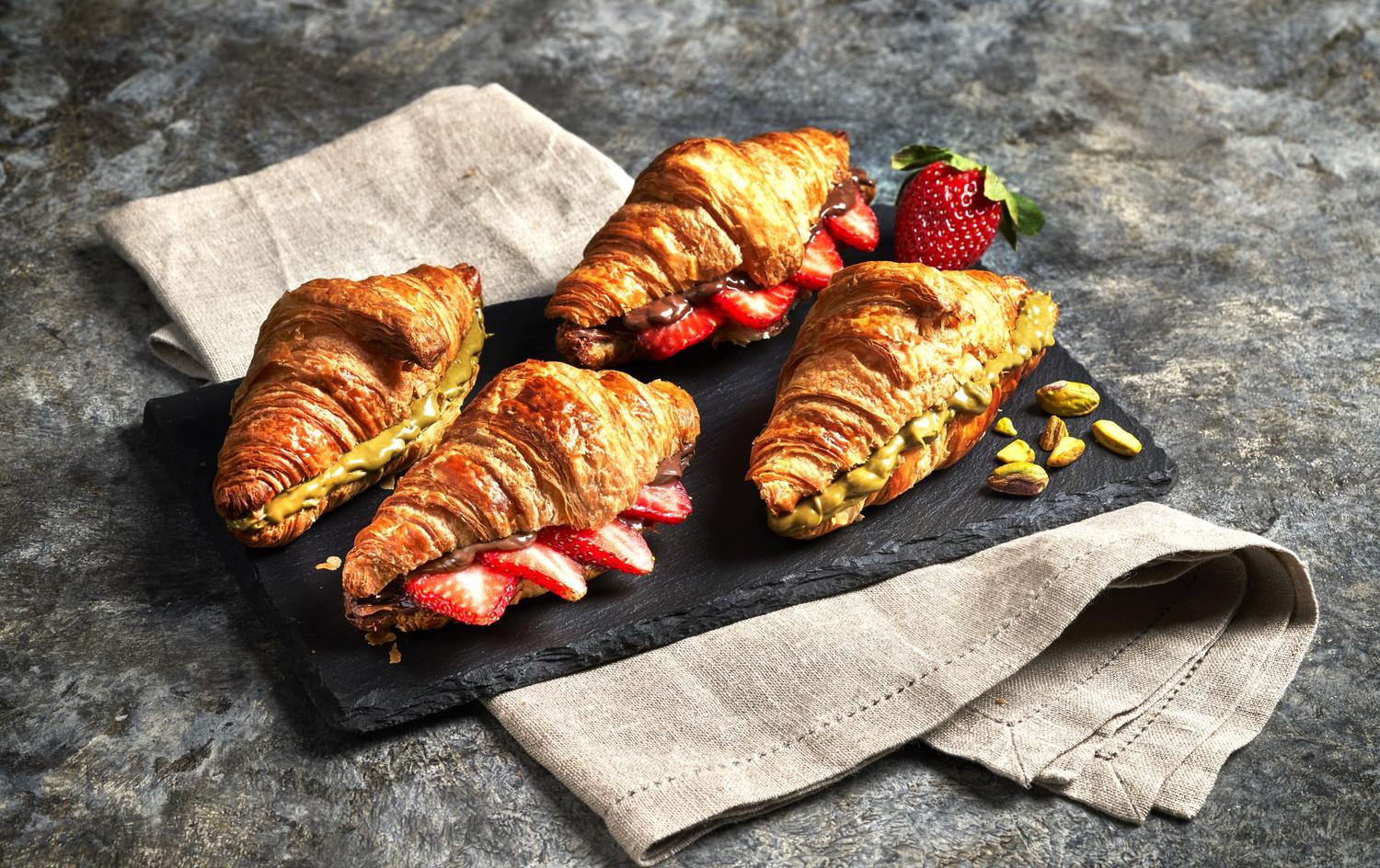 Filled Mini Croissants (2 pieces per person)