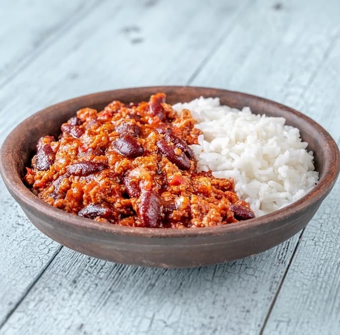 Chilli con carne (served with rice)