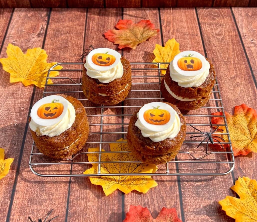 Halloween Carrot cake