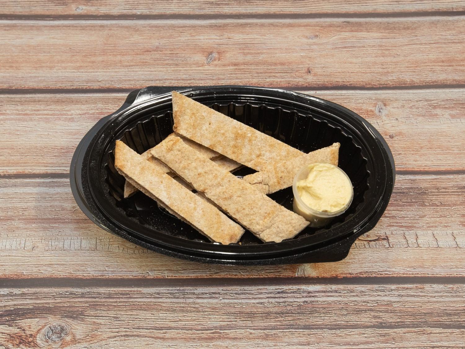 Hummus & Pitta Bread