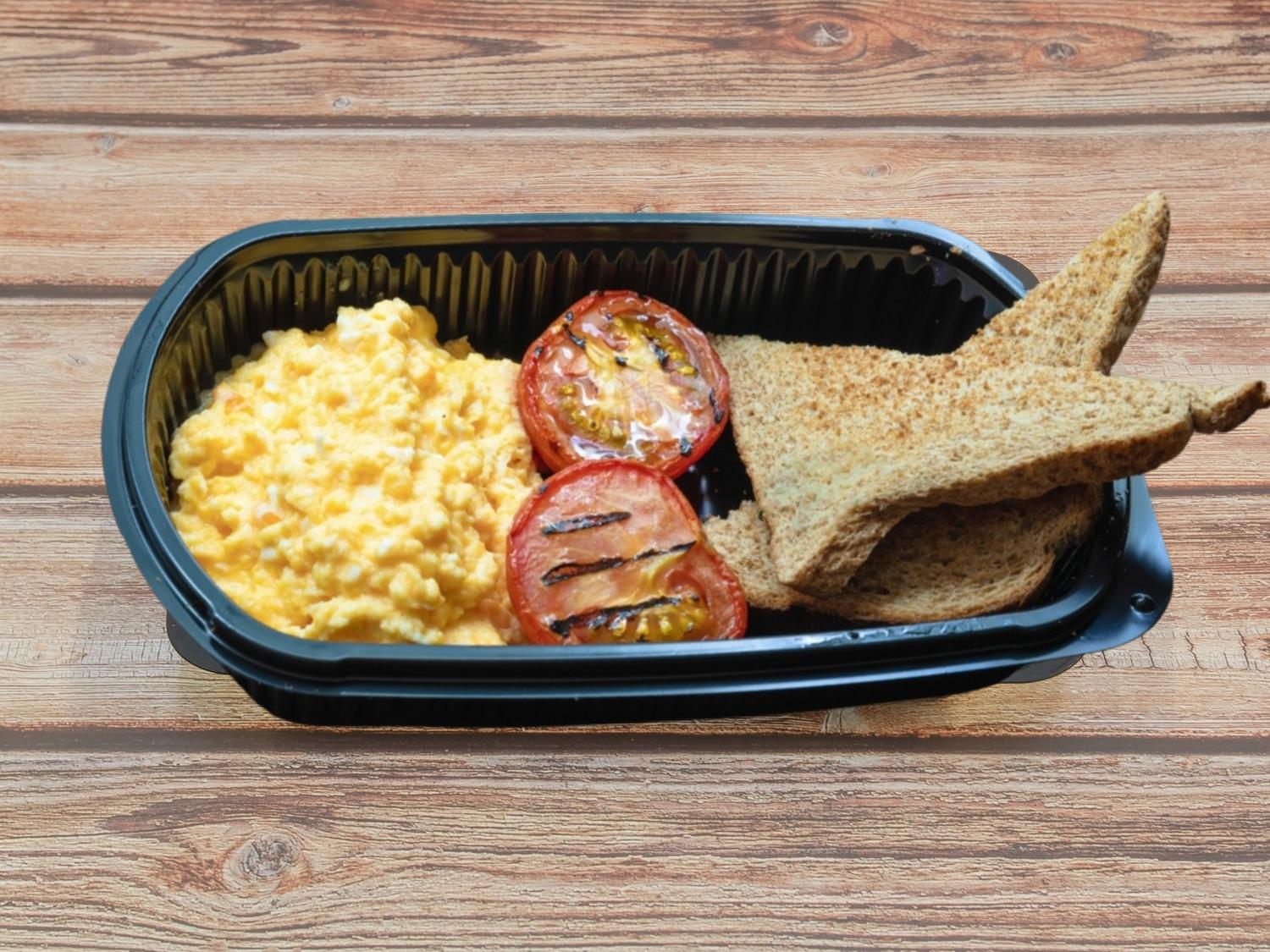 Scrambled Eggs & Grilled Tomato