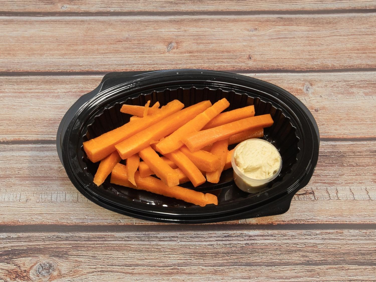 Hummus & Carrot Sticks